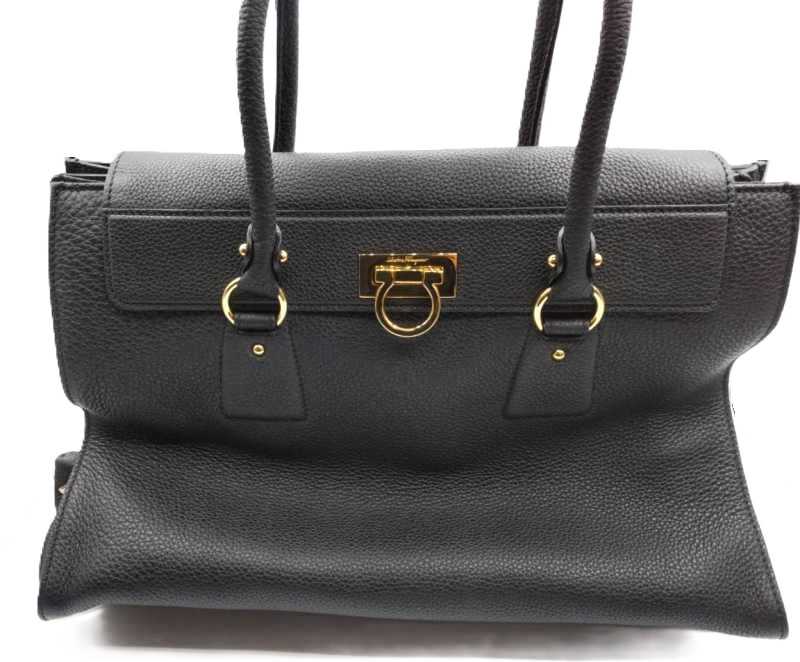 フェラガモ買取 ガンチーニ トートバッグ ブラック レザー